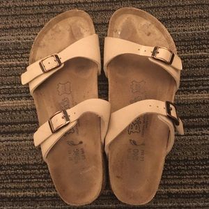 Birkenstock Sandals- beige